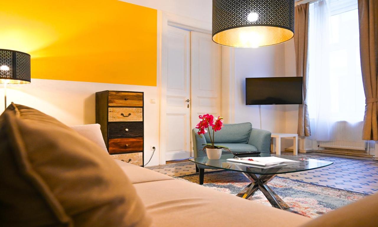 Backpacker Apartment City Center Wien Ngoại thất bức ảnh