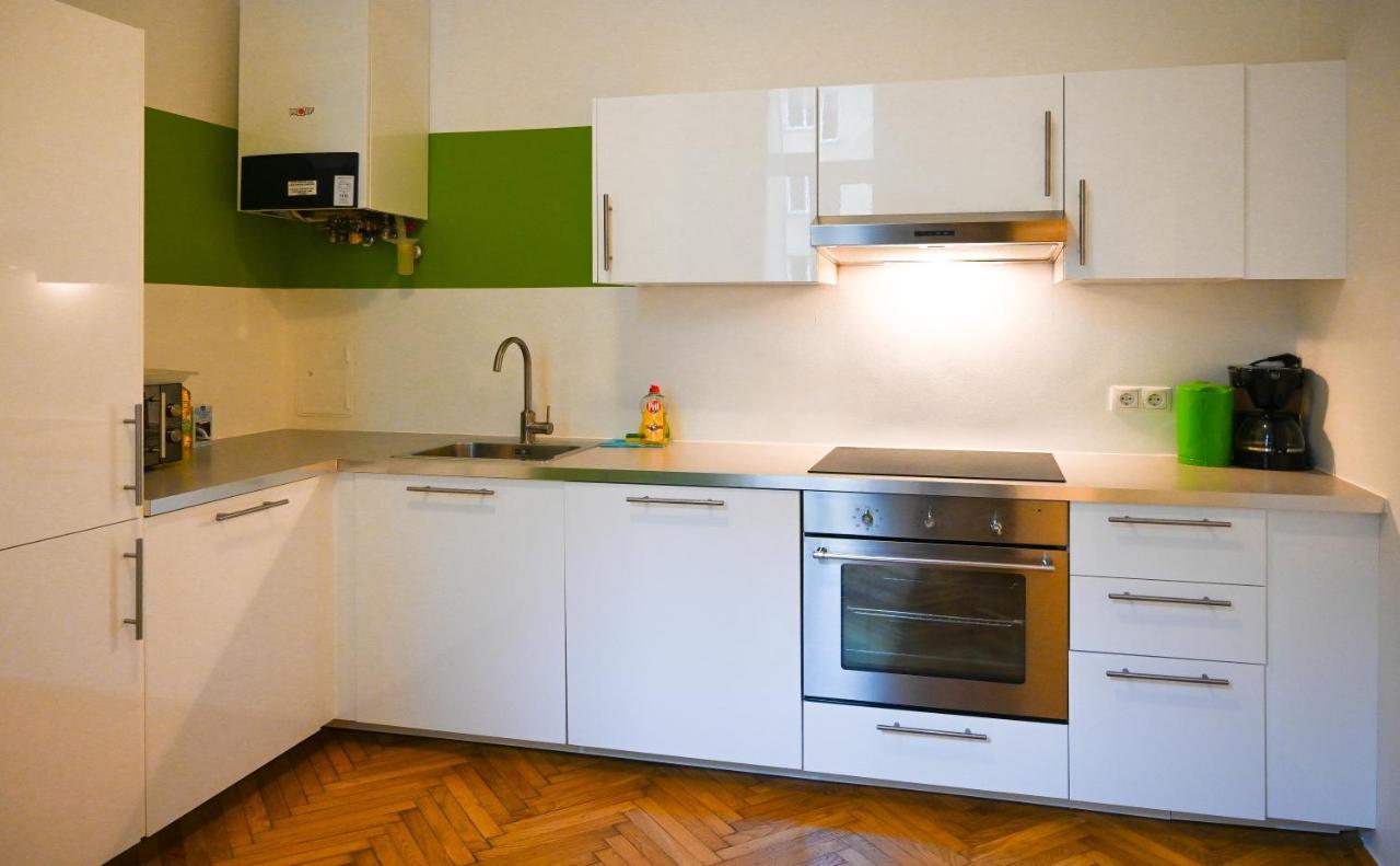 Backpacker Apartment City Center Wien Ngoại thất bức ảnh